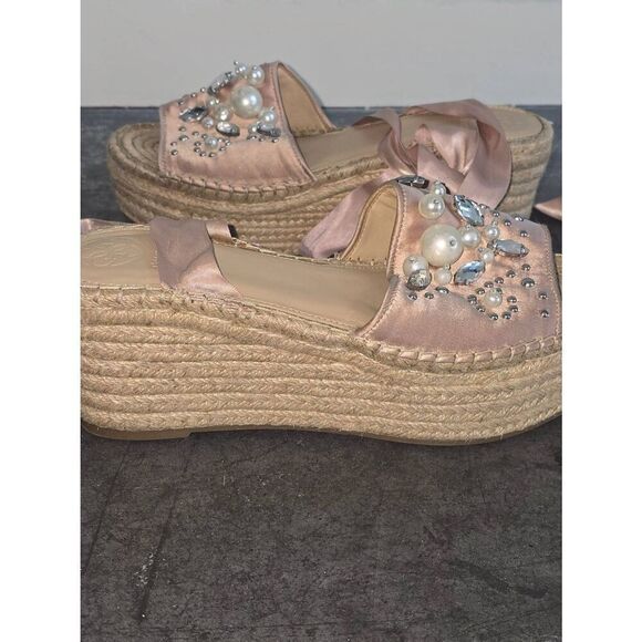 Guess Razzle Espadriell Sandal - Picture 4 of 8